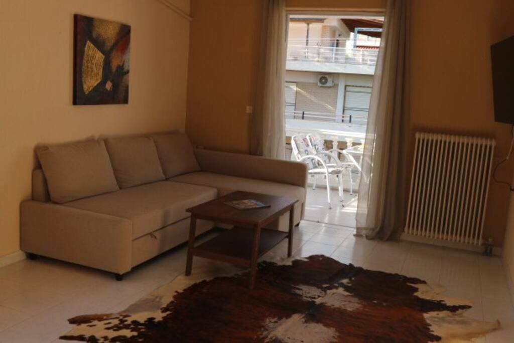 Anestis Apartment Akráta Eksteriør billede